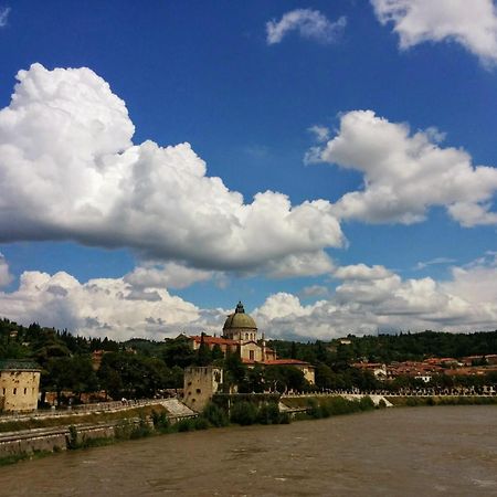 Across The River And Into The Trees Verona Exterior photo